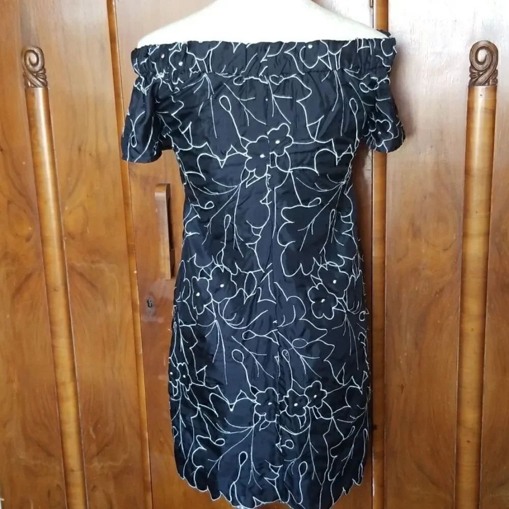 Lu Lu Lame Blk & Wht Silk Mini, M - Picture 4 of 5